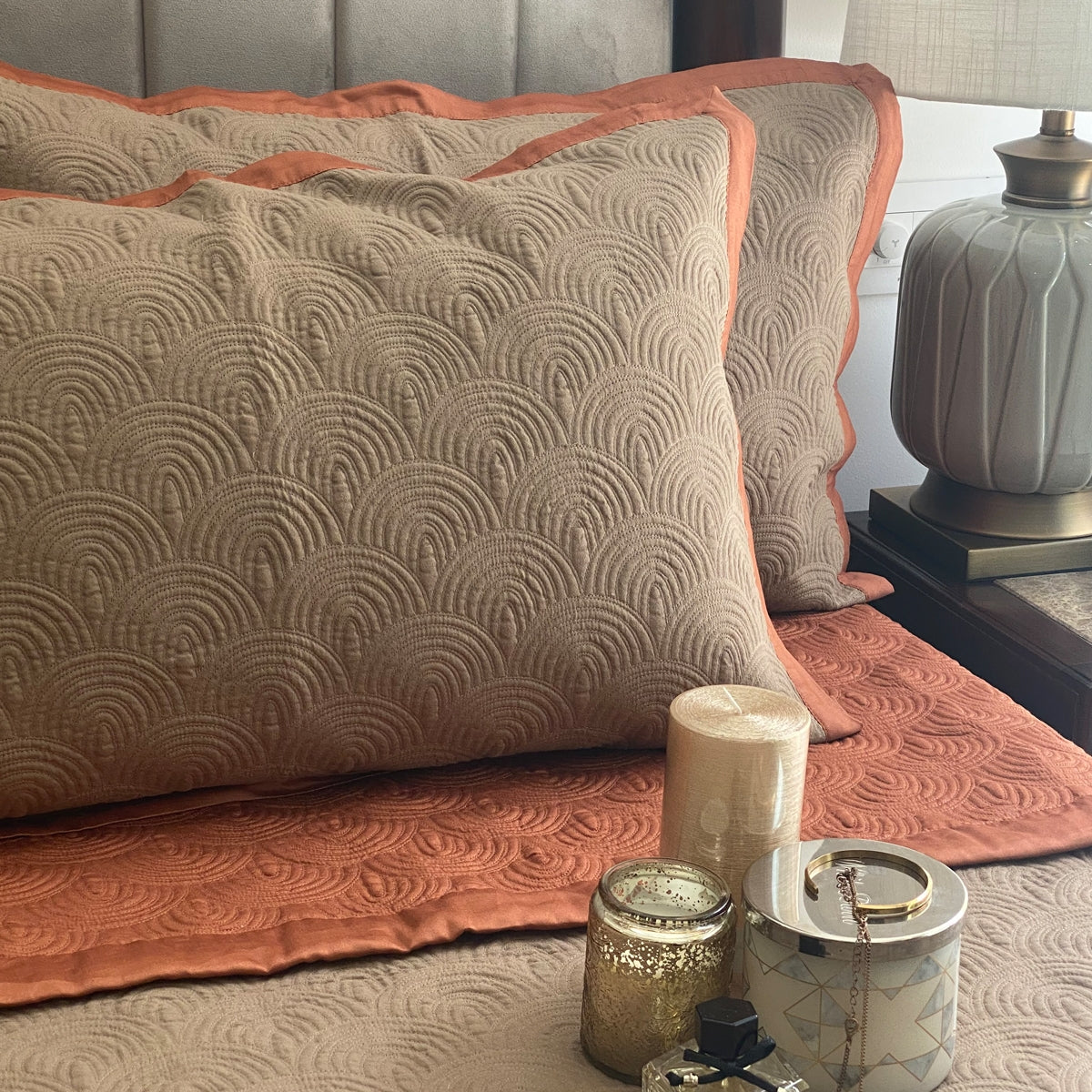 Sadyaska Rust & Hazel Beige Beetle Reversible 1 Pcs Bedspread