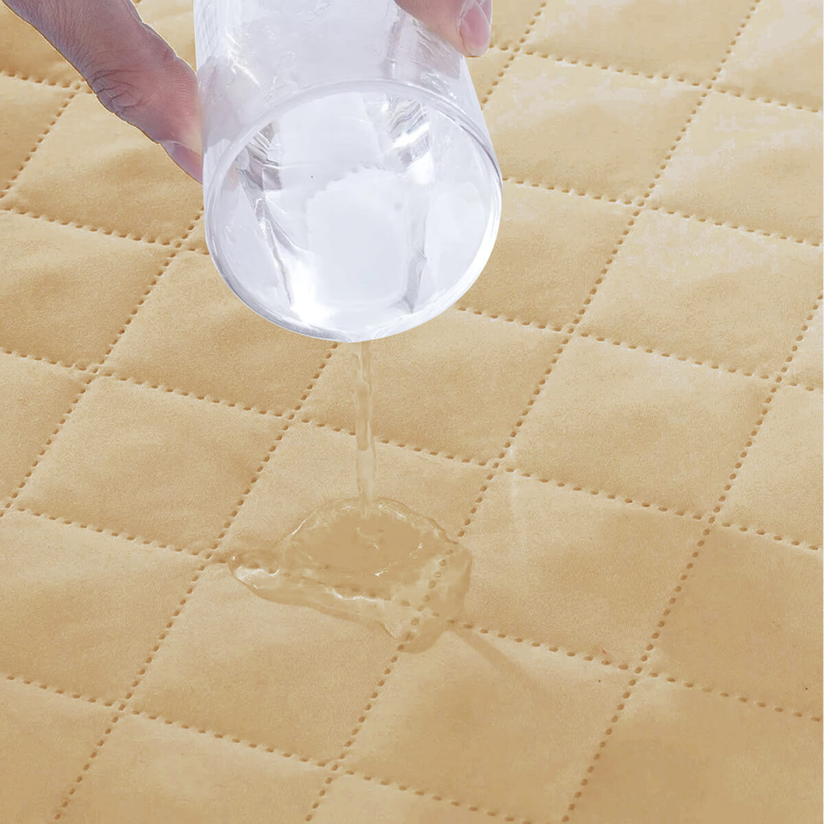 Sadyaska Microfibre ed Waterproof Fitted Beige Mattress Protector 1 Pcs Quilt