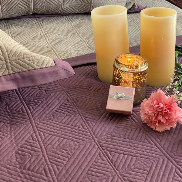 Sadyaska Mauve and Taupe Cubist Reversible 1 Pcs Bedspread
