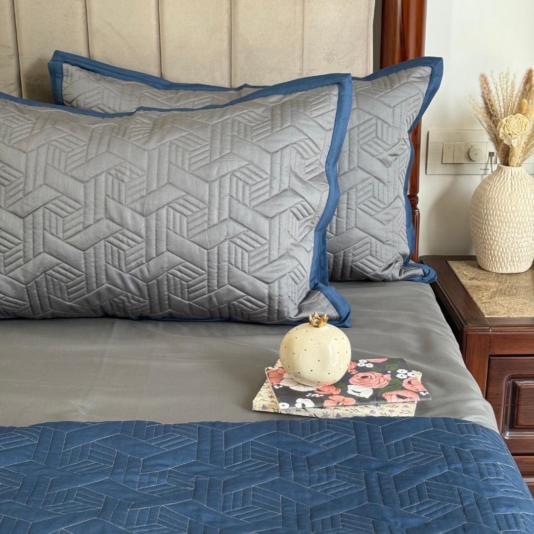 Sadyaska The Little Explorer Navy and Dark Grey Kids 10 Pcs Bedding Set