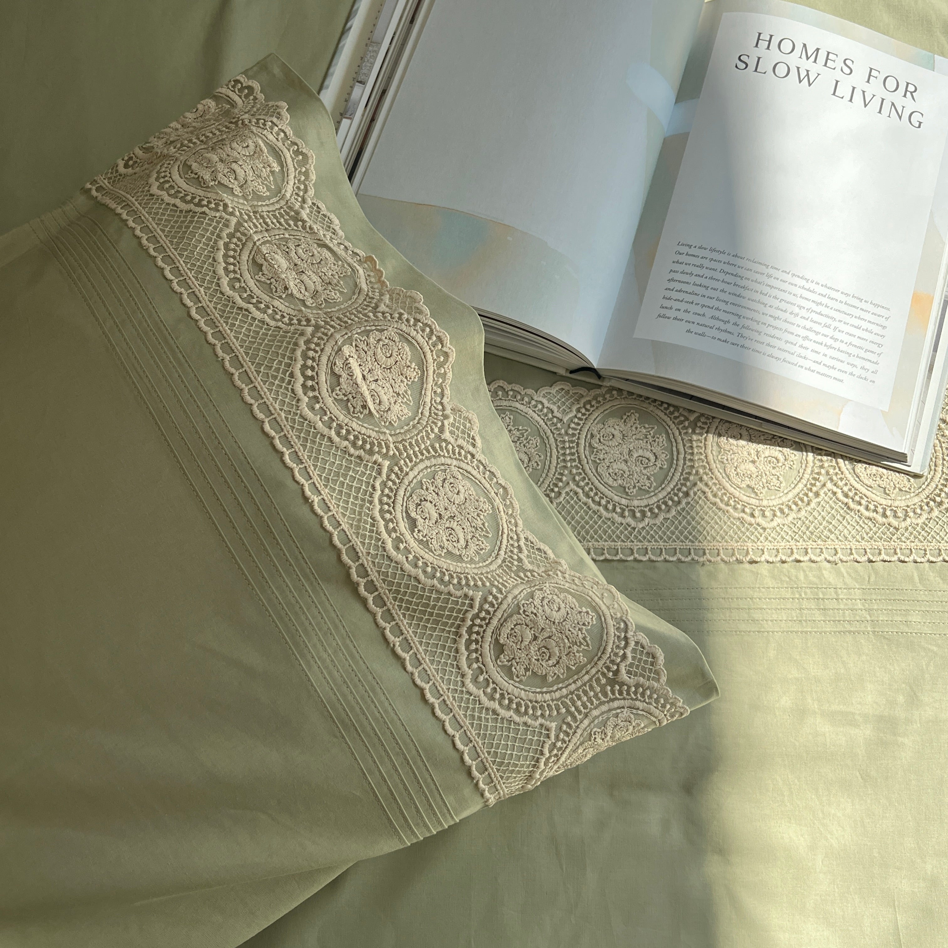 Sadyaska Chantilly Forest Green Embroidered Lace Set 1 Pcs Bedsheet
