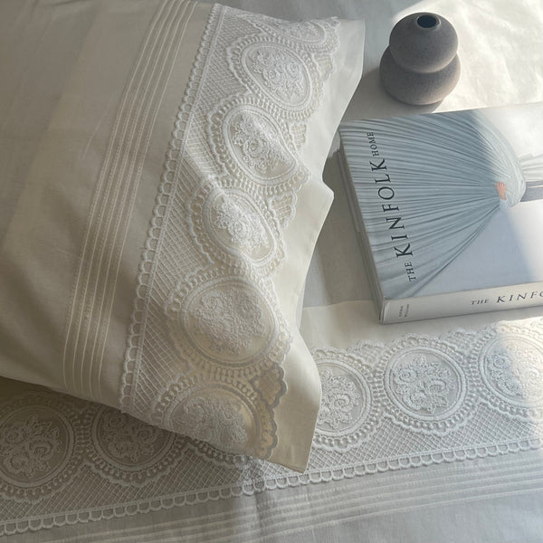Sadyaska Chantilly Ivory Embroidered Lace Set 1 Pcs Bedsheet