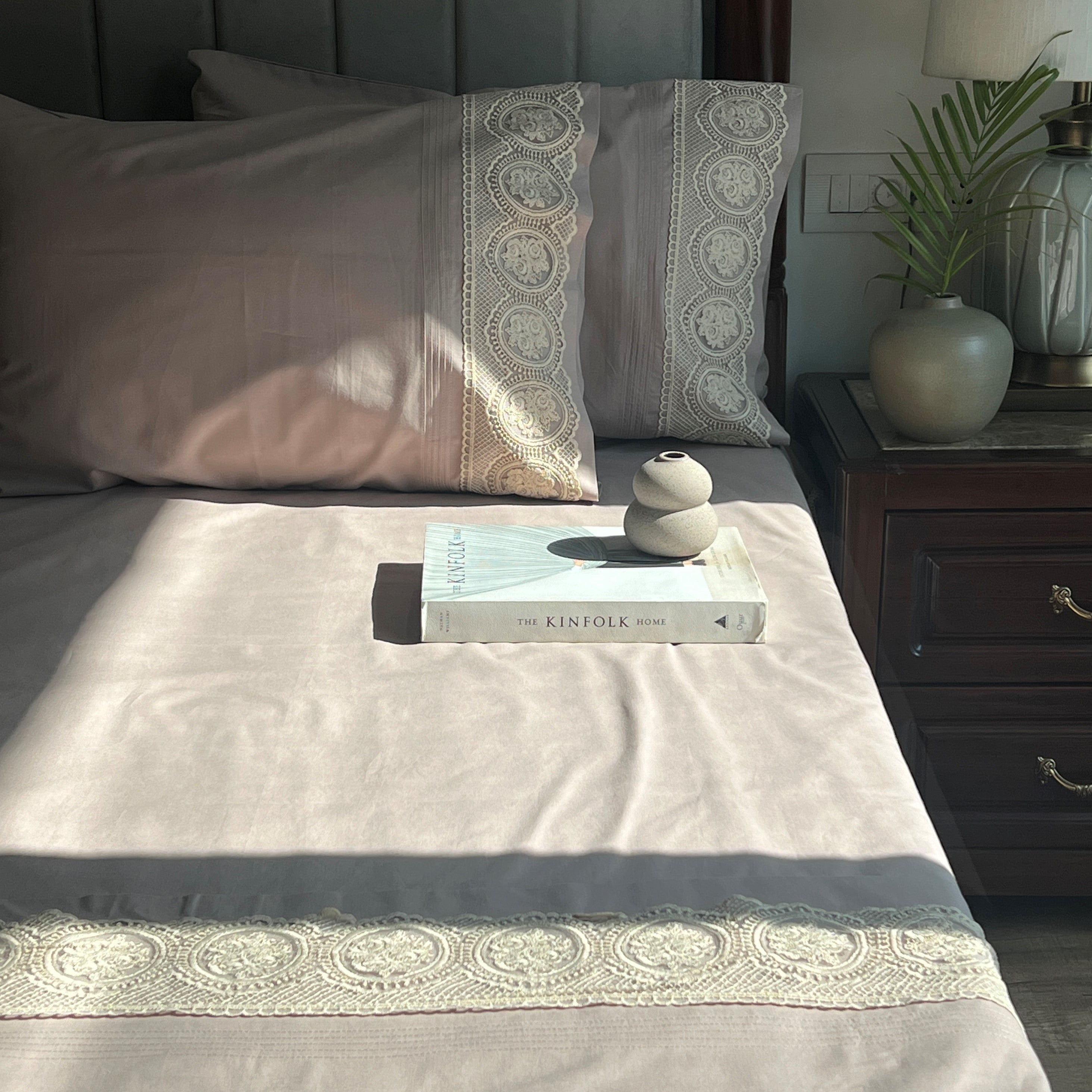 Sadyaska Chantilly Mocha Embroidered Lace Set 1 Pcs Bedsheet