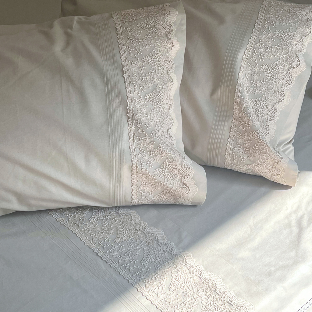 Sadyaska Chantilly Oats Beige Embroidered Lace Set 1 Pcs Bedsheet