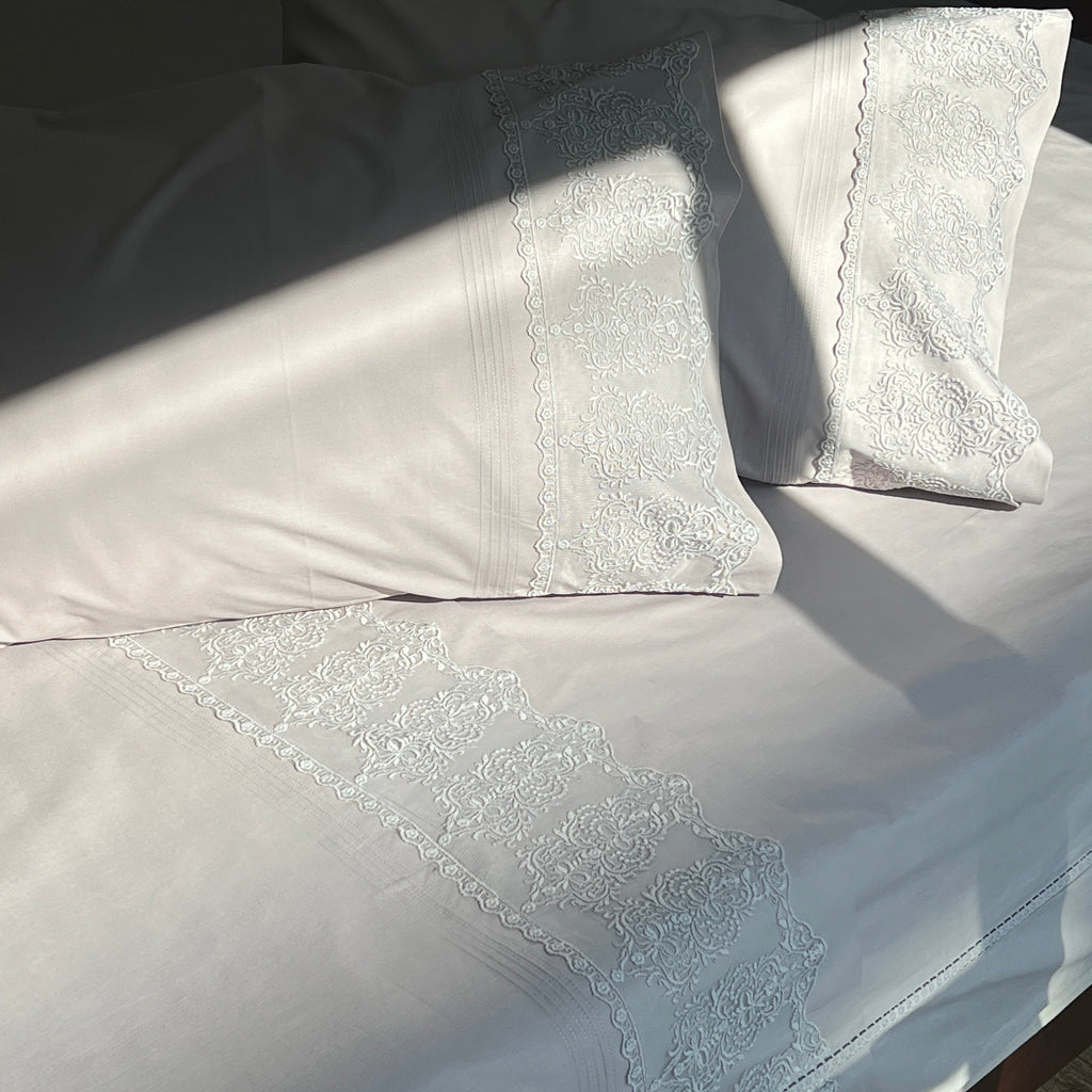 Sadyaska Chantilly Silver Embroidered Lace Set 1 Pcs Bedsheet