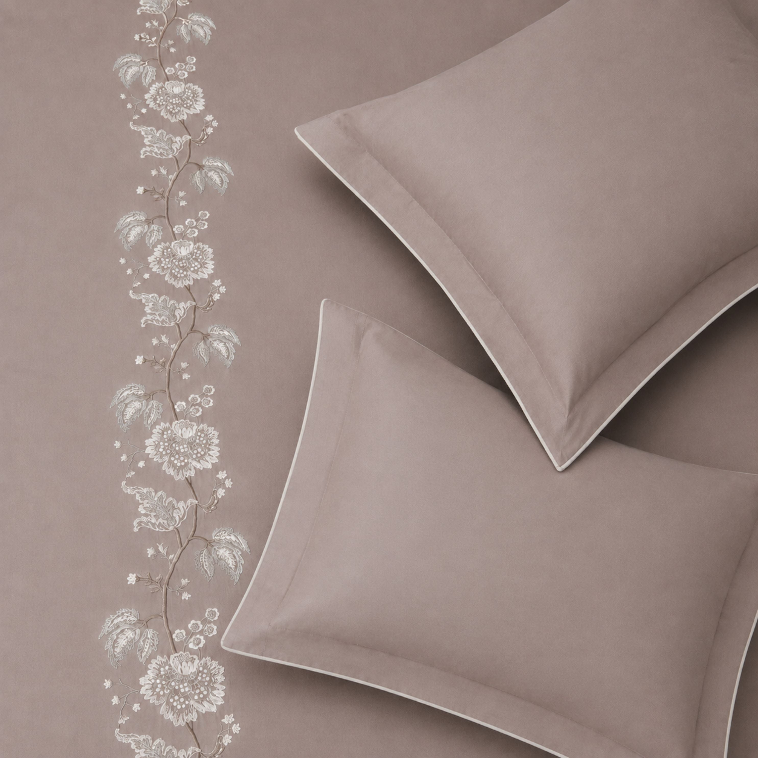 Sansaar by DDdecor Large Bedsheet Set with 2 Pillow Covers - Peonia - Mushroom - Embroidered - 1 Pc