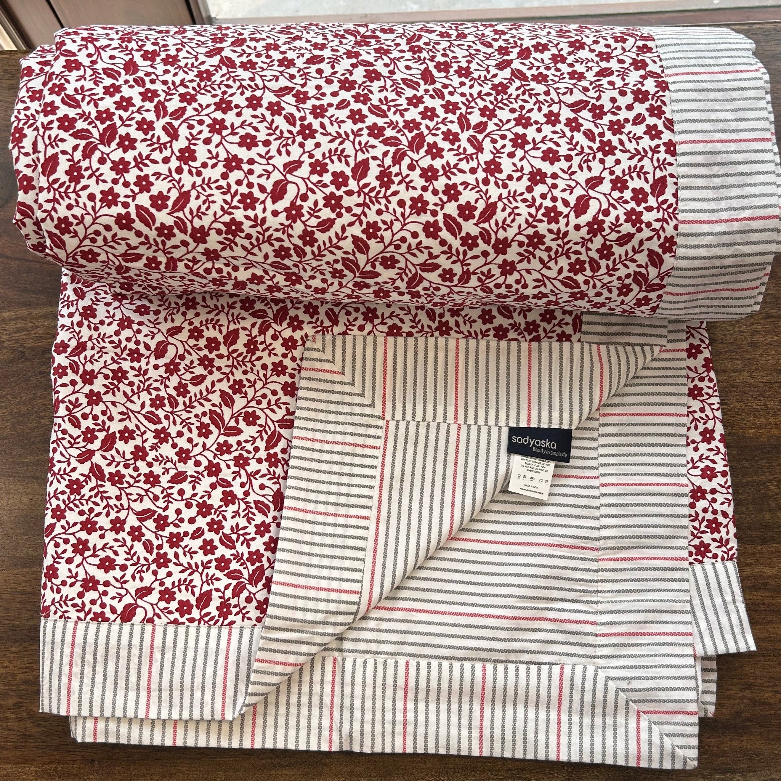 Sadyaska Single Bed Red Printed Premium Pure Cotton Reversible 1 Pcs Dohar