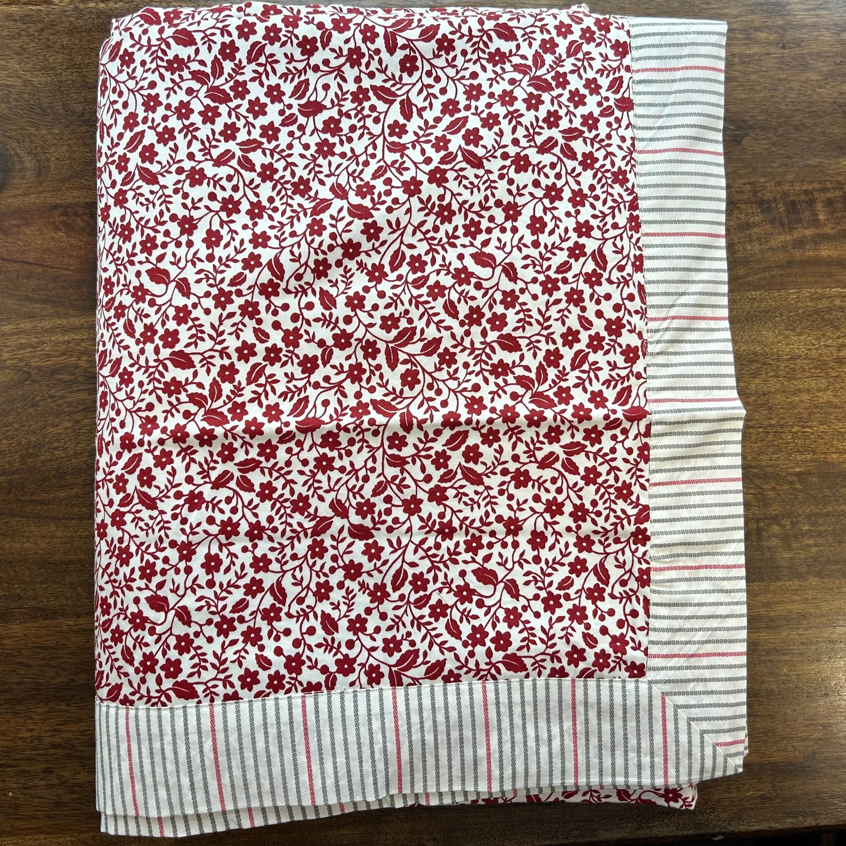 Sadyaska Double Bed Red Printed Premium Pure Cotton Reversible 1 Pcs Dohar