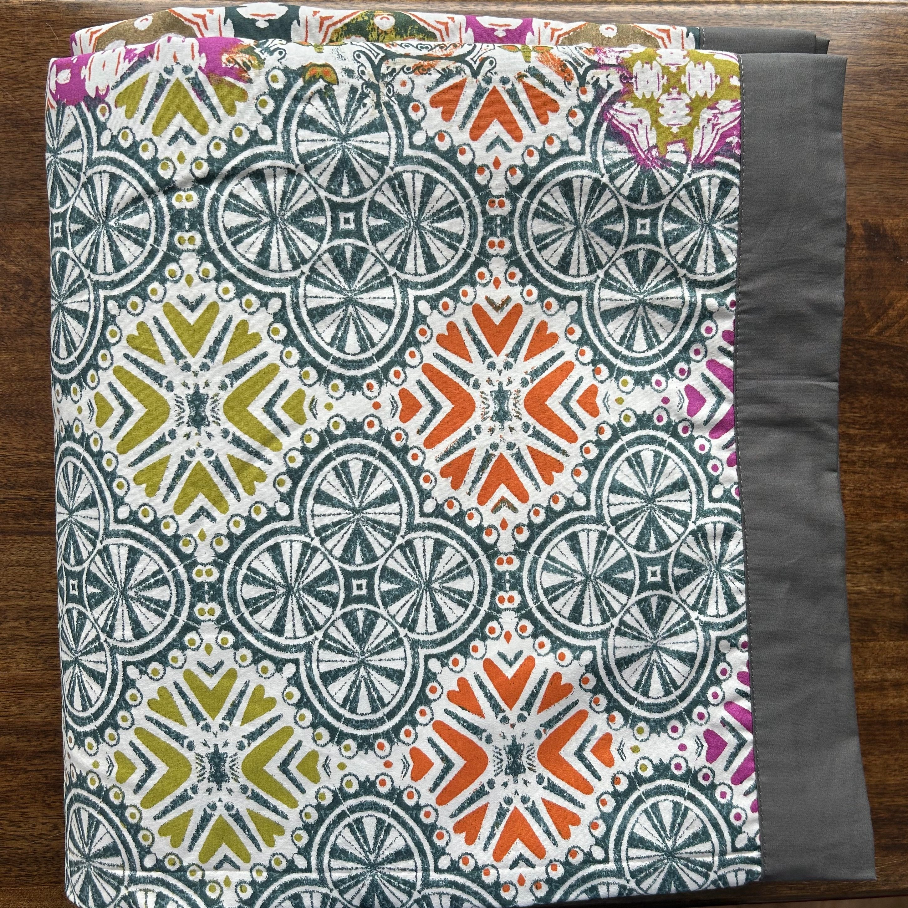 Sadyaska Double Bed Multi Color Printed Premium Pure Cotton Reversible 1 Pcs Dohar
