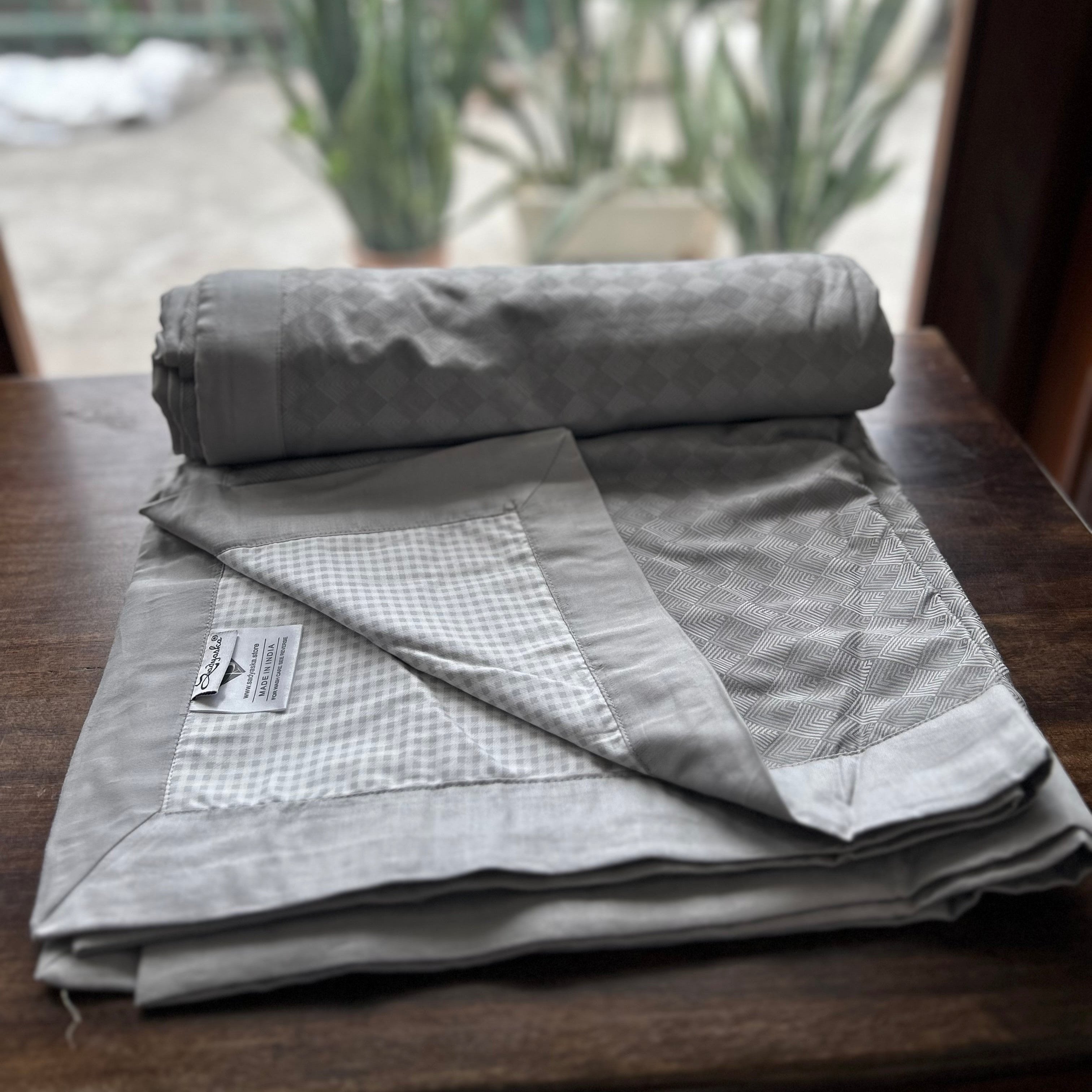 Sadyaska Double Bed Grey Printed Premium Pure Cotton Reversible 1 Pcs Dohar