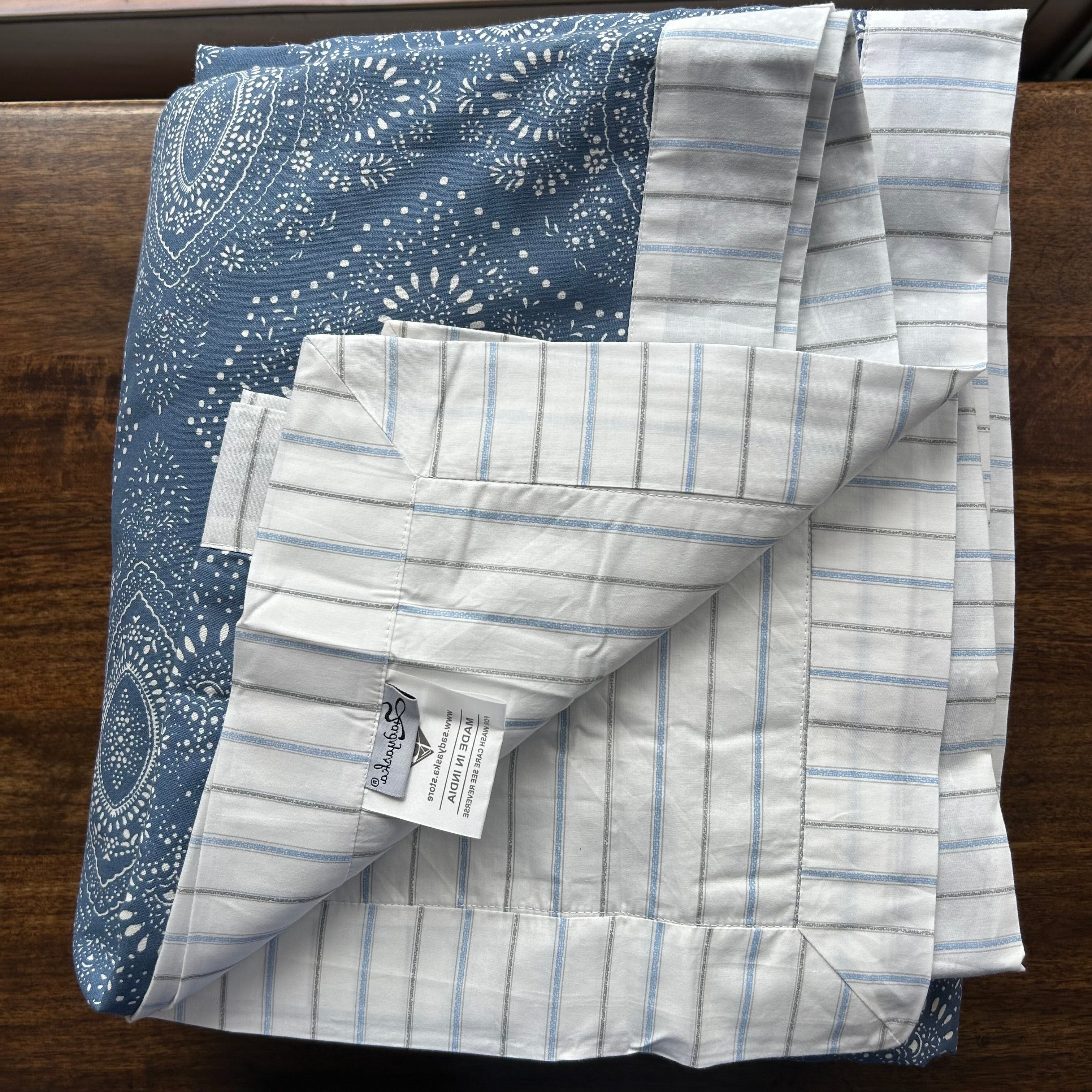 Sadyaska Double Bed Blue and White Printed Premium Pure Cotton Reversible 1 Pcs Dohar