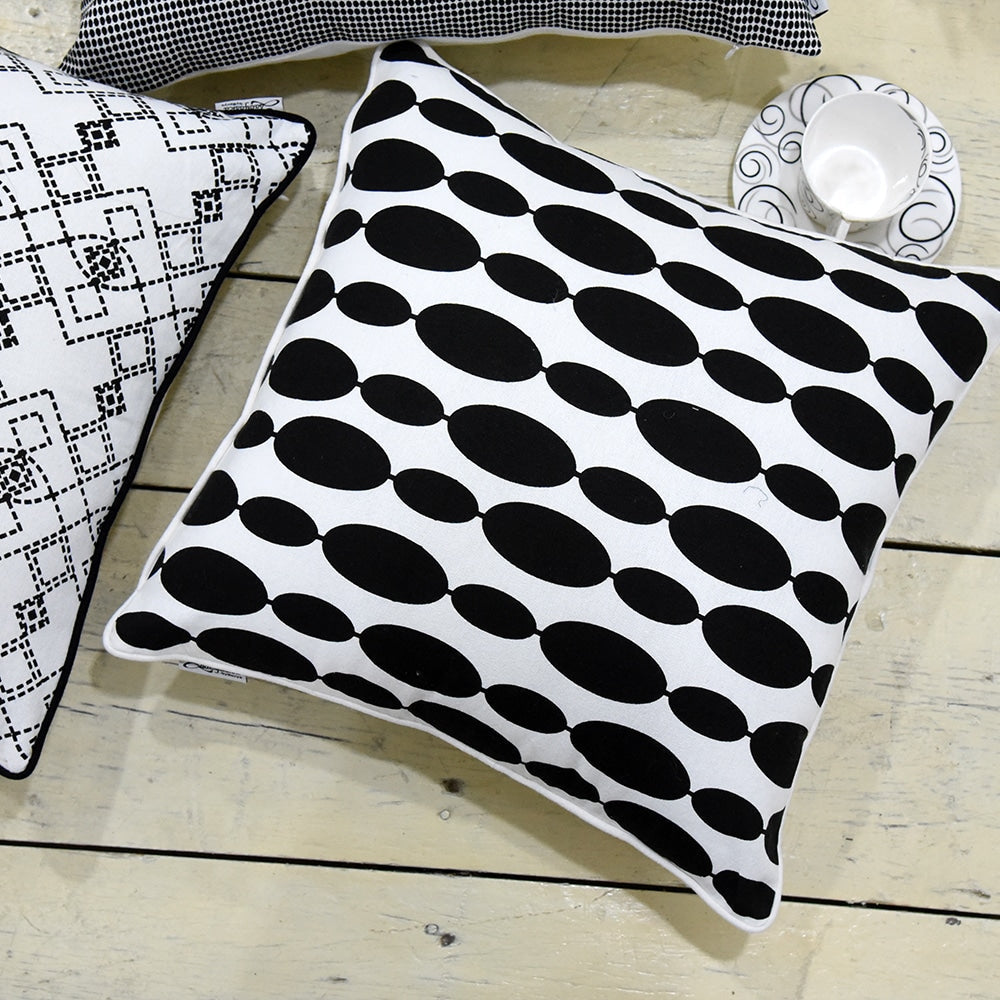 Sadyaska Black & White Geometric 16x16 Designer Cushion Cases for Drawing Room, Bedroom, Outdoor, Patio, Office… 1 Pcs Cushion Cover