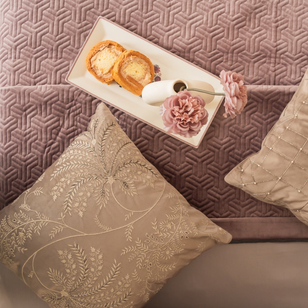 Sadyaska Decorative Dandelion Silver Velvet 16x16 1 Pcs Cushion Cover