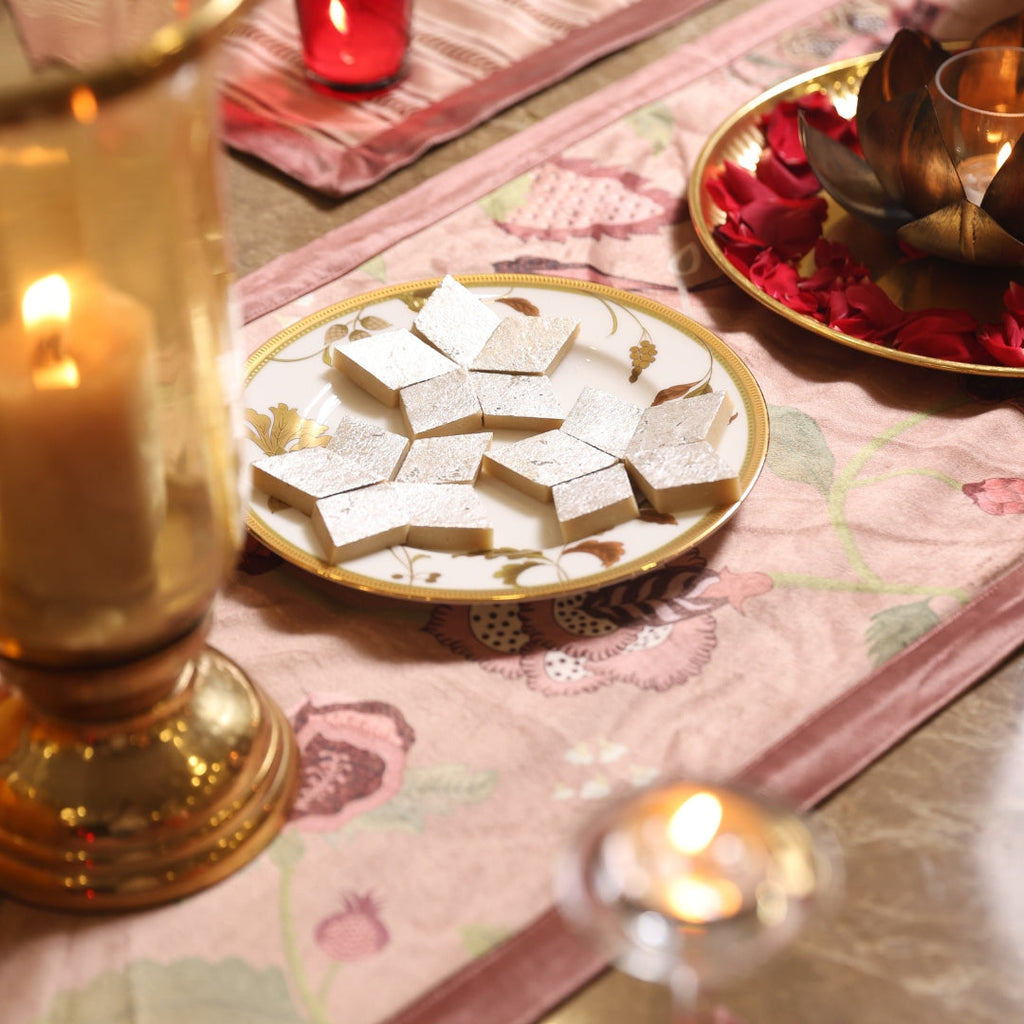 Sadyaska Culinary Elegance Printed Velvet Table 1 Pcs Runner
