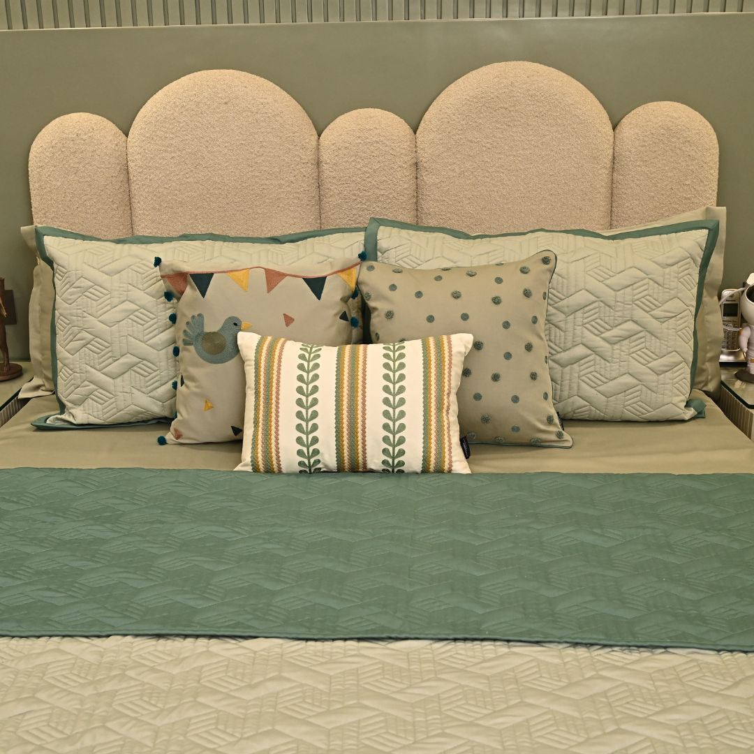 Sadyaska Quilted Sage Green and Turquoise Camille Reversible 1 Pcs Bedspread