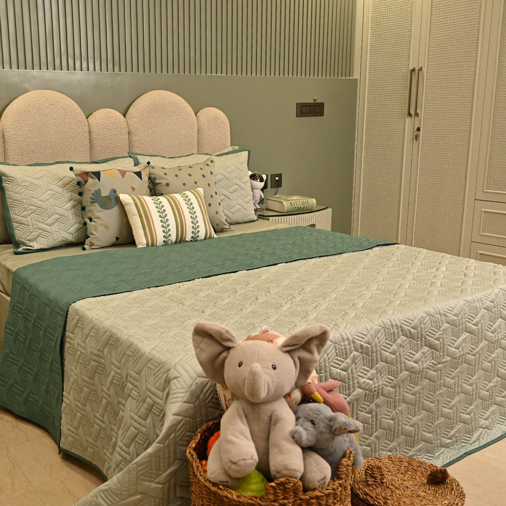 Sadyaska Quilted Sage Green and Turquoise Camille Reversible 1 Pcs Bedspread