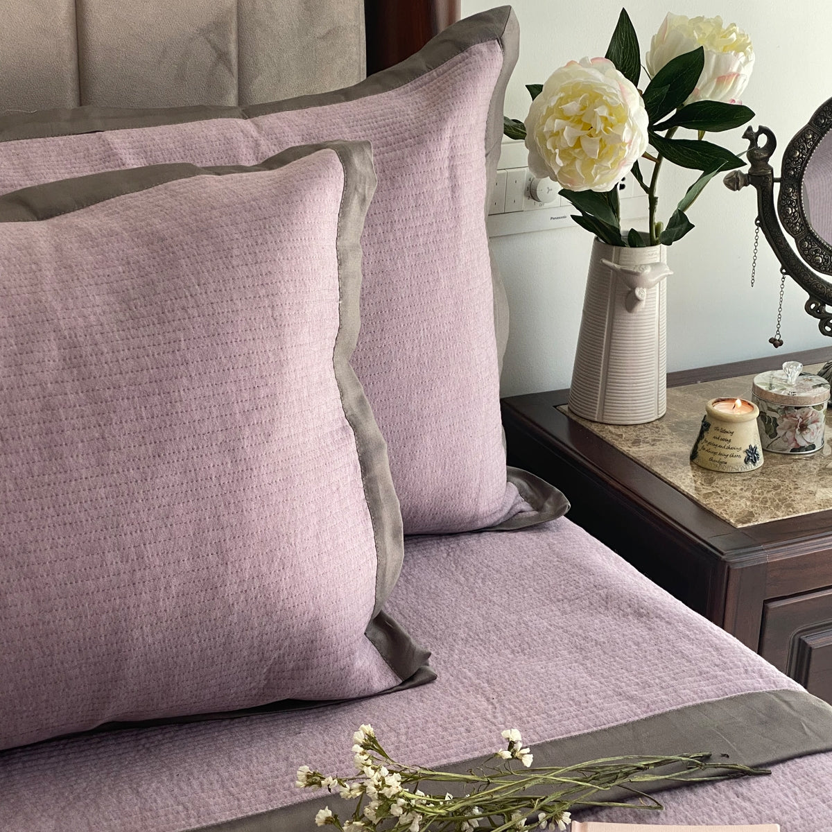 Sadyaska Streak Lavender Reversible Bed Cover 1 Pcs Product