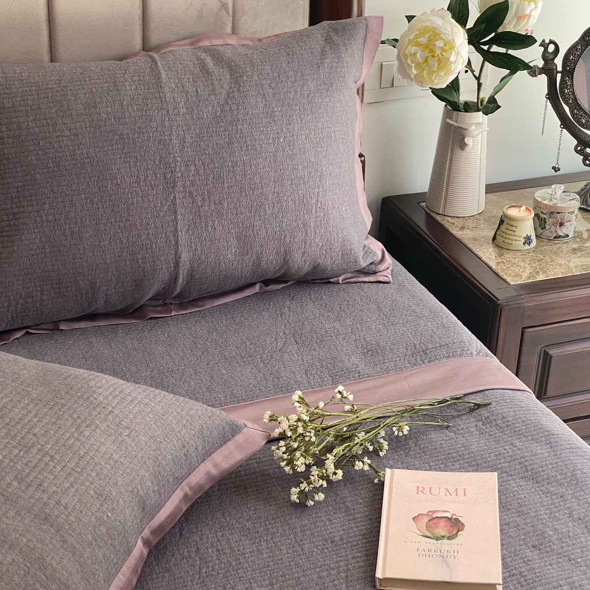 Sadyaska Streak Steel Grey Reversible Bed Cover 1 Pcs Product