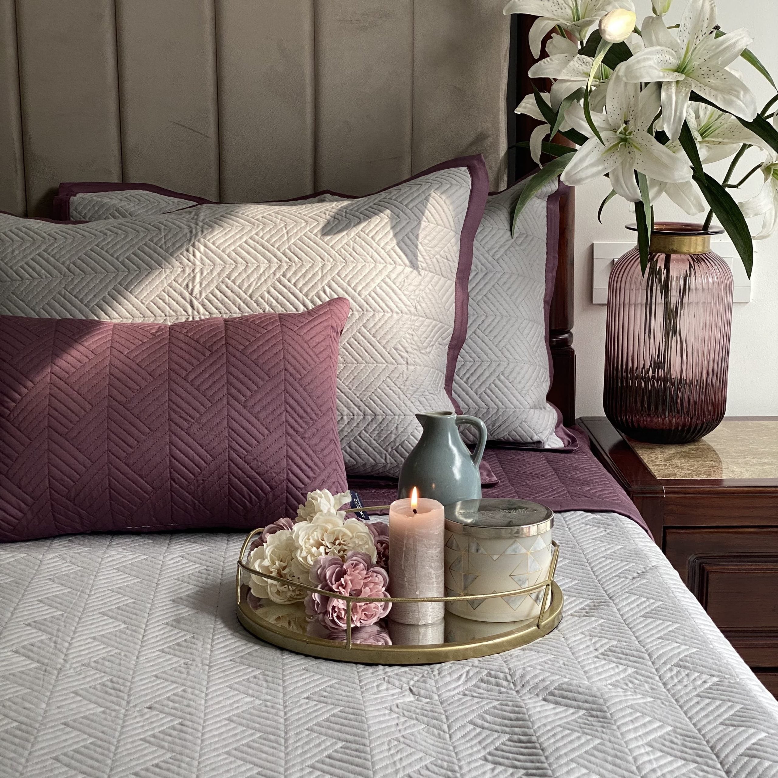 Sadyaska Sandstone Grey and Mauve Vector Reversible 1 Pcs Bedspread
