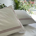 Sadyaska Wiggle Whites 1 Pcs Bedsheet