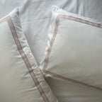 Sadyaska Wiggle Whites 1 Pcs Bedsheet