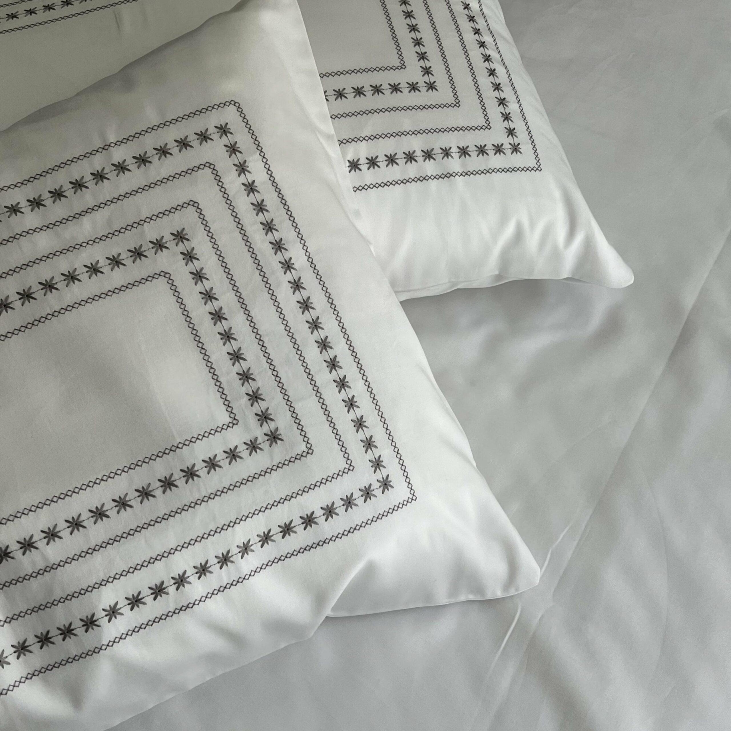 Sadyaska Minisol Whites 1 Pcs Bedsheet