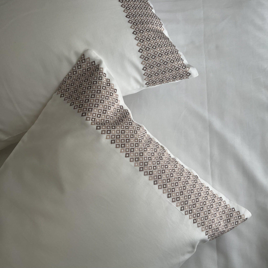 Sadyaska Glory Whites 1 Pcs Bedsheet