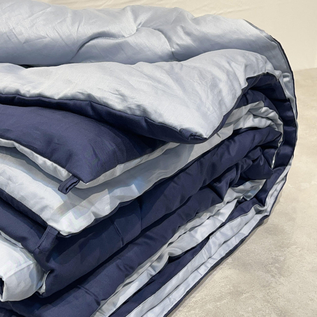 Sadyaska Smoke Blue and Navy 300TC Cotton Reversible Downfill 1 Pcs Quilt