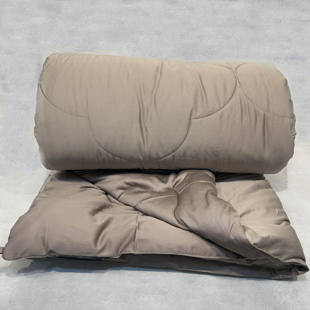 Sadyaska Taupe and Mocha 300TC Cotton Reversible Downfill 1 Pcs Quilt