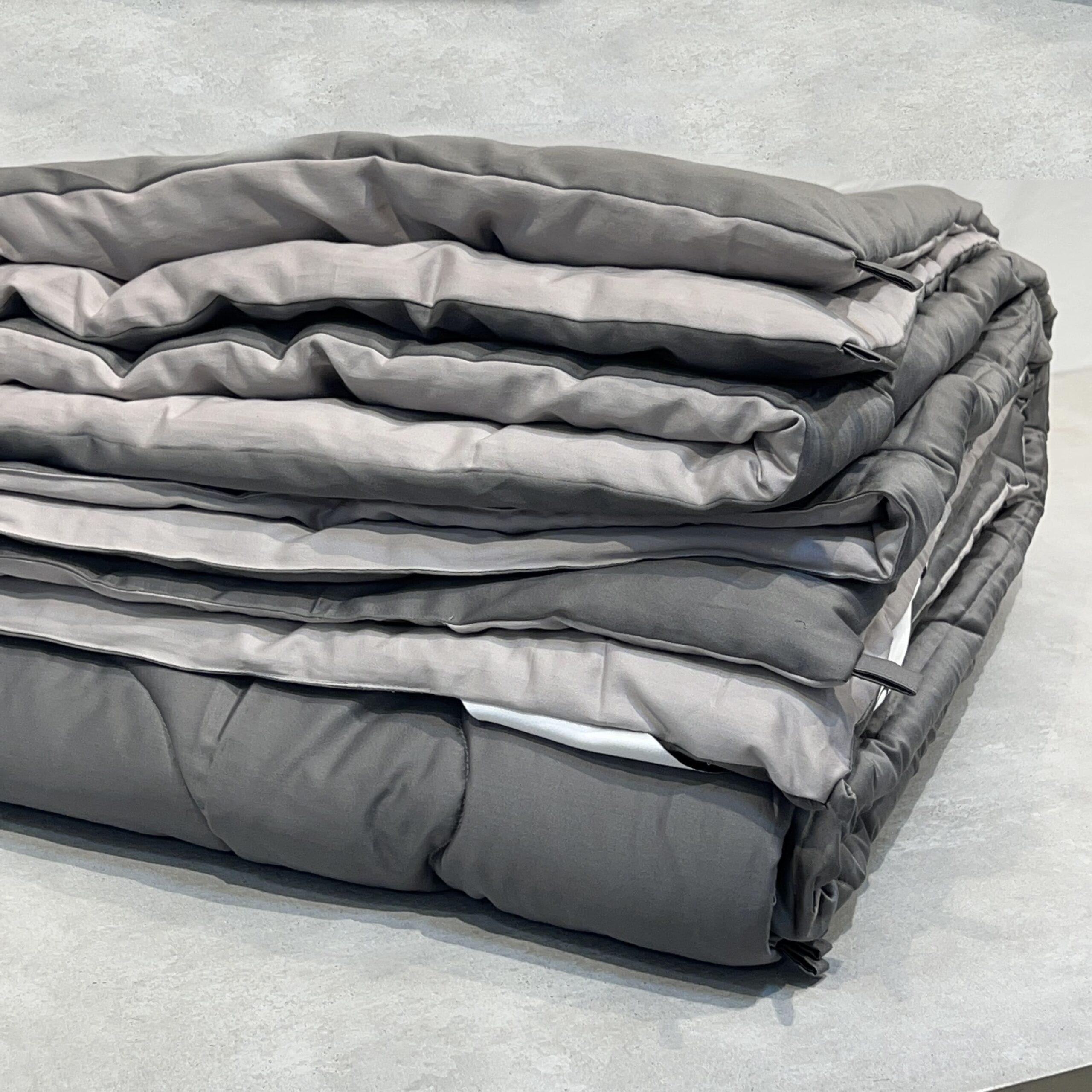Sadyaska Elephant Grey and Silver 300TC Cotton Reversible Downfill 1 Pcs Quilt