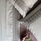 Sadyaska Squarish Pearl Grey Old Rose Dreams 1 Pcs Duvet Cover Set