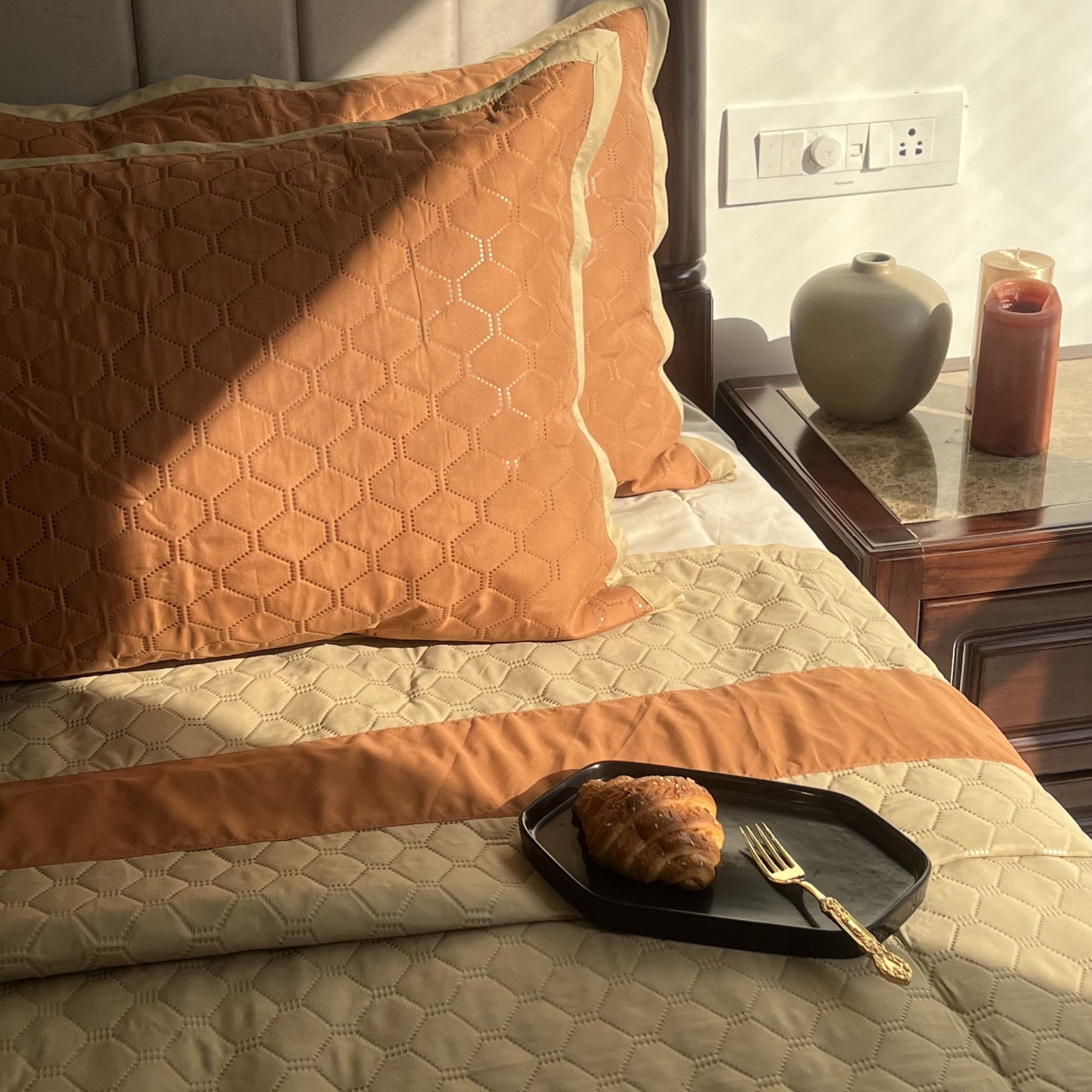 Sadyaska Quilted Rust Beige 1 Pcs Bedspread