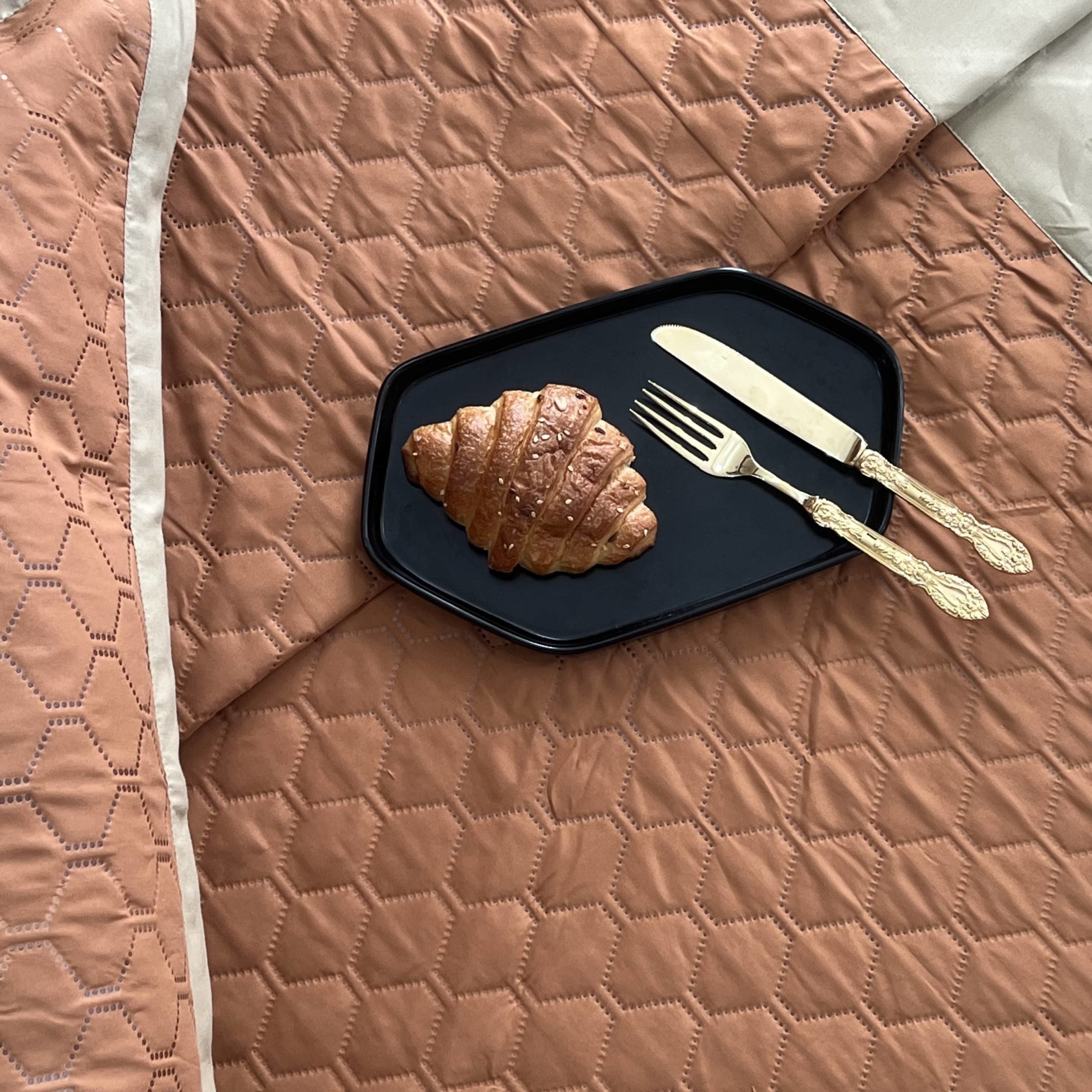Sadyaska Quilted Rust Beige 1 Pcs Bedspread