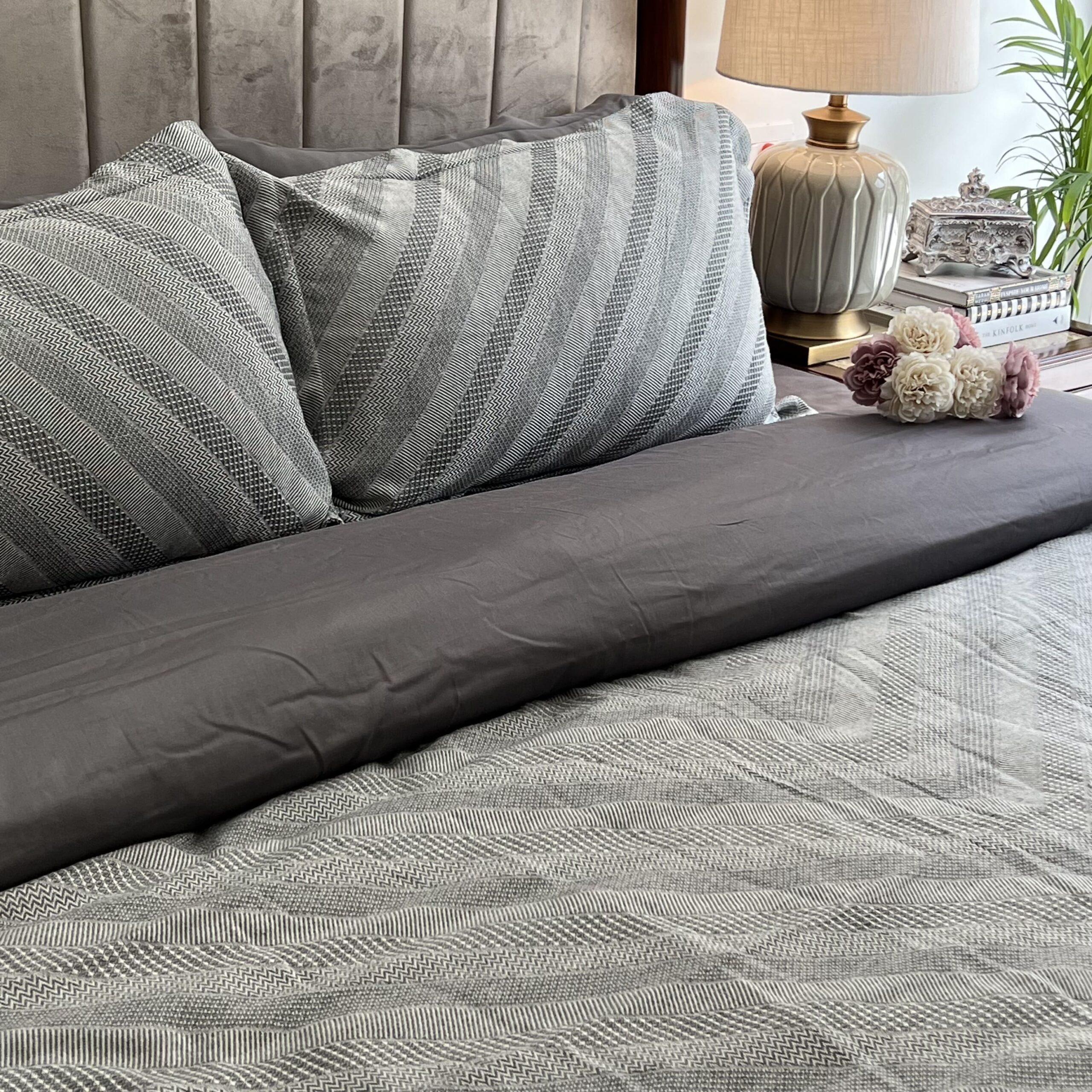 Sadyaska Pointed Twill Grey Woven 1 Pcs Duvet Cover Set