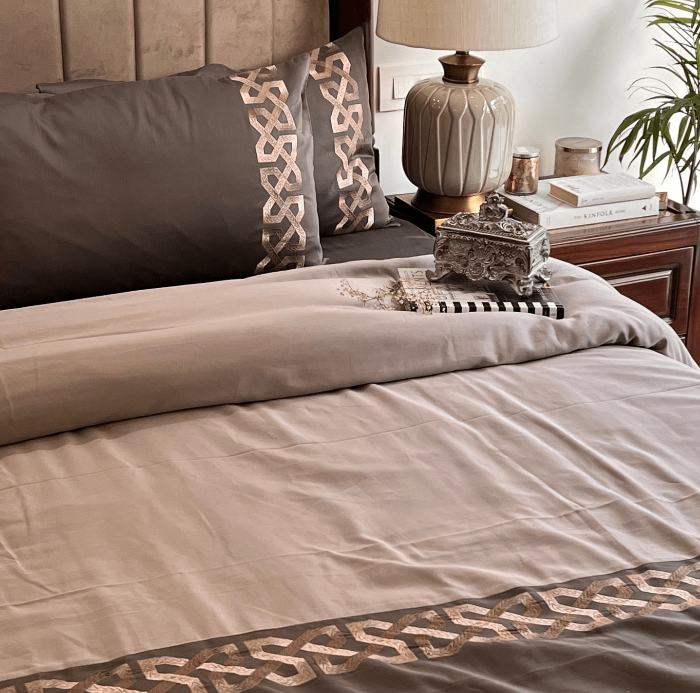 Sadyaska Alley Elephant Grey Silver Dreams 1 Pcs Duvet Cover Set