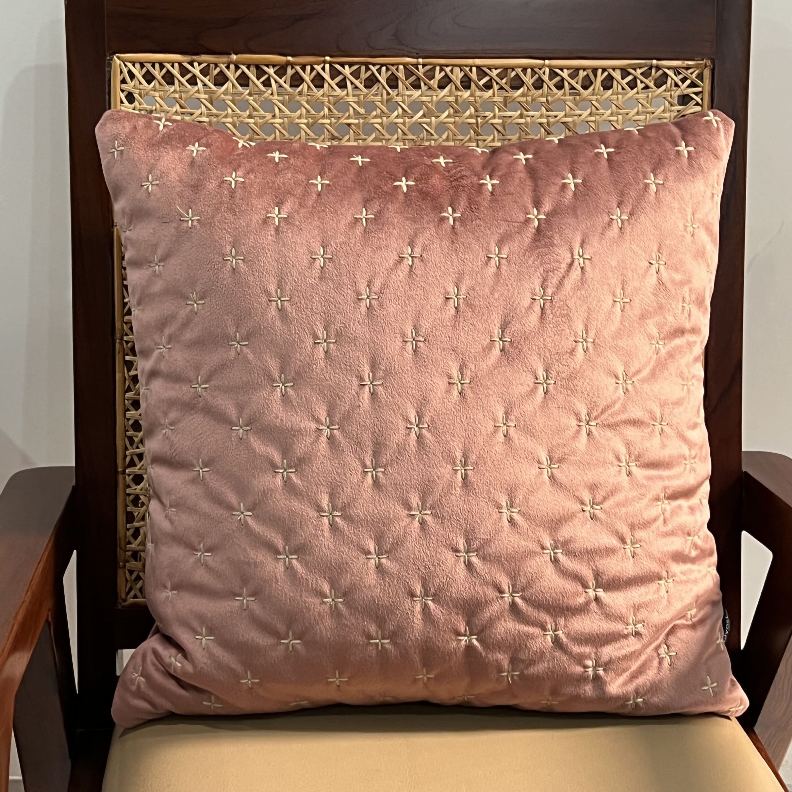 Sadyaska Decorative Sparkle Blush Velvet 16x16 1 Pcs Cushion Cover