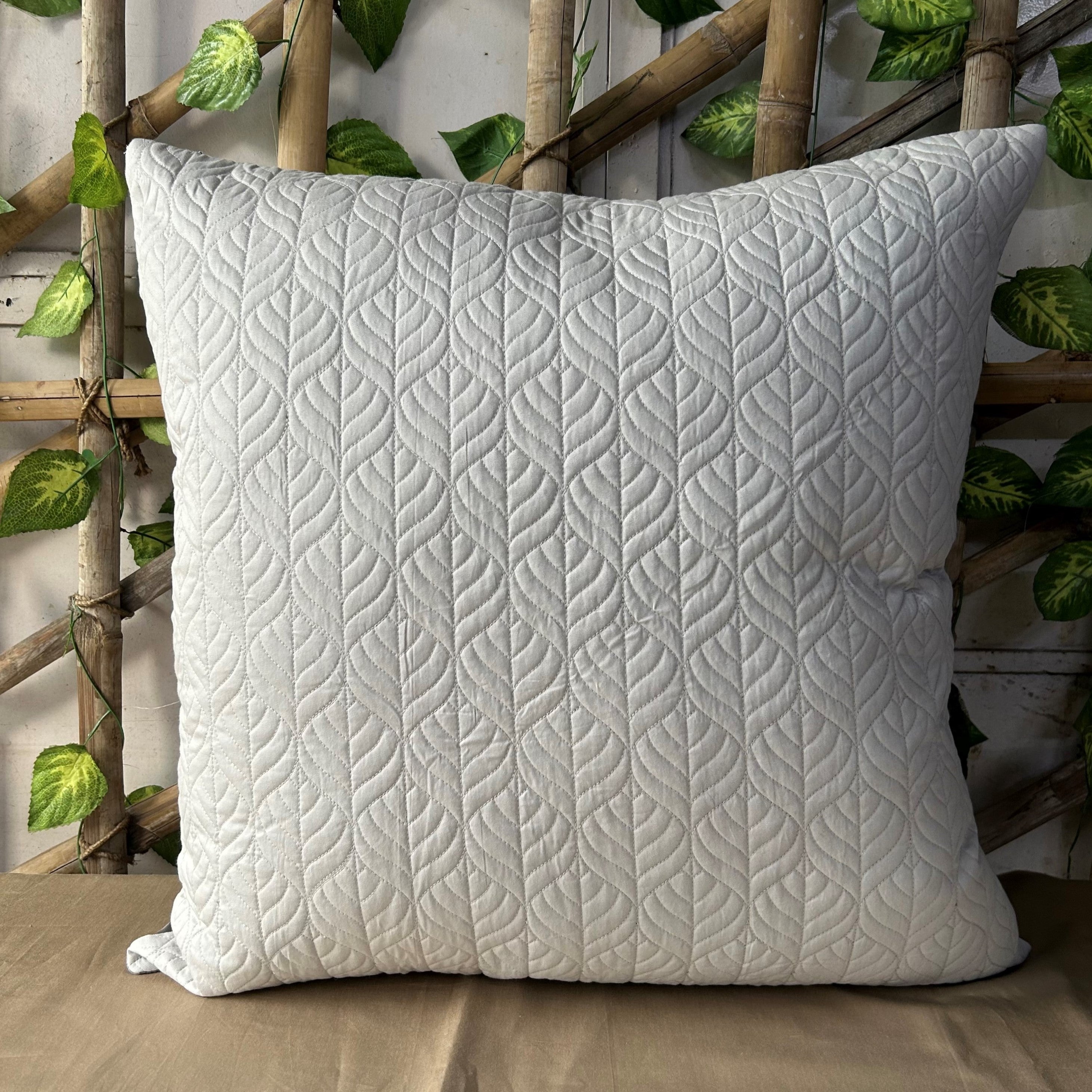 Sadyaska Leafage Grey Quilted Cotton 1 Pcs Euro Sham