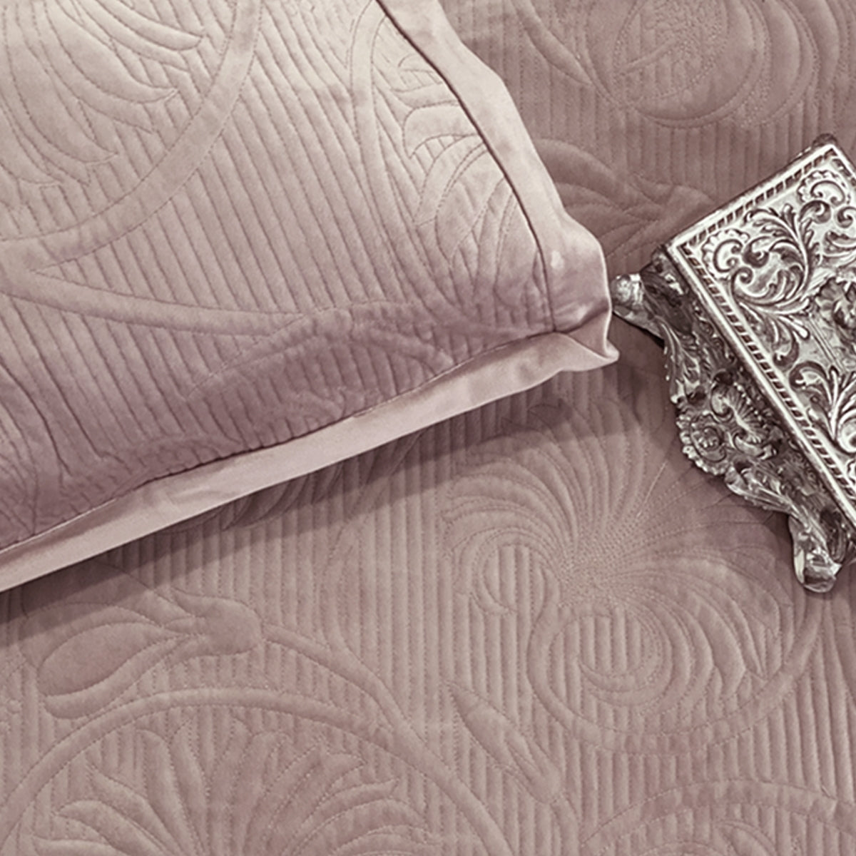 Sadyaska Marina Onion Pink Velvet 1 Pcs Bedspread