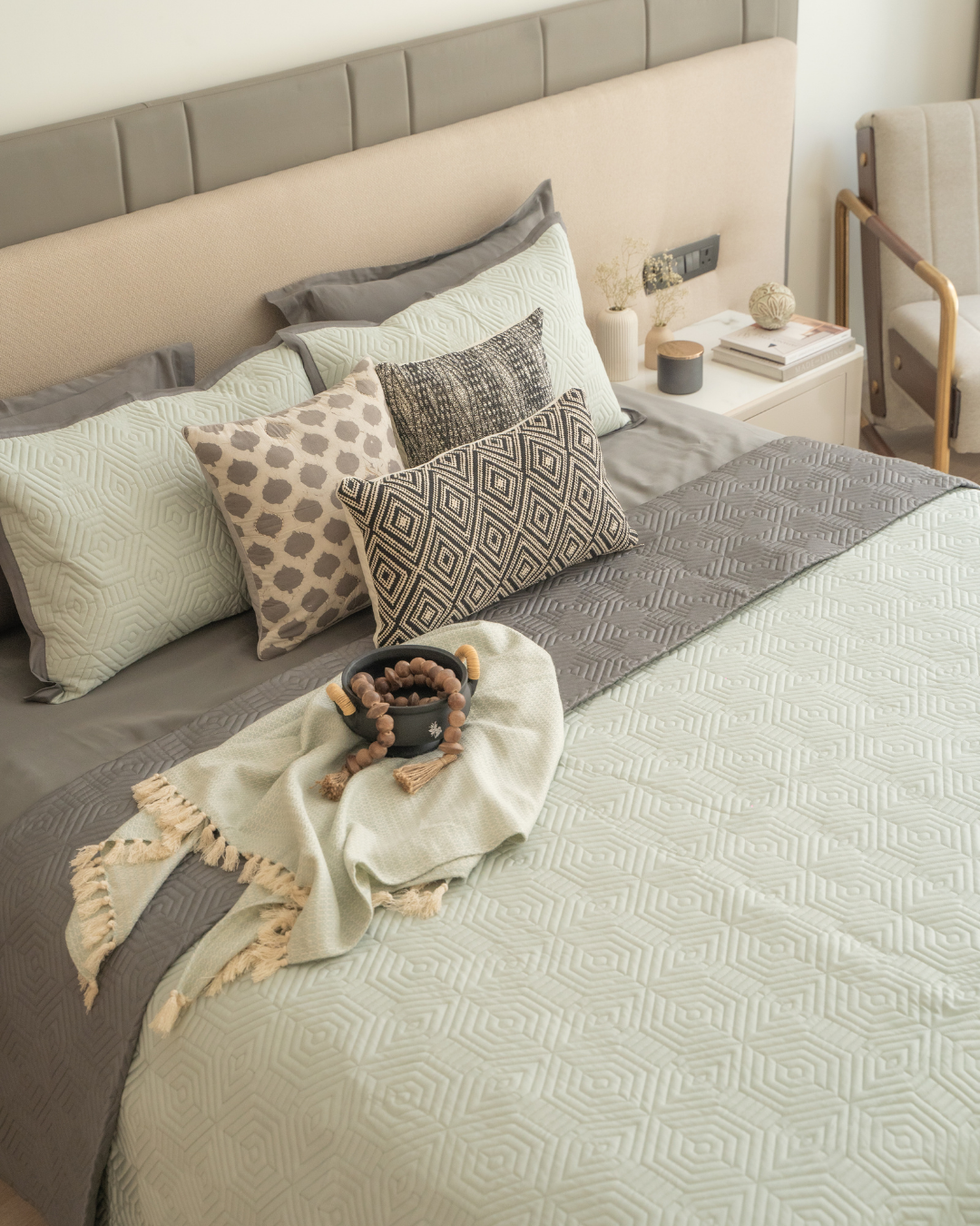 Sadyaska Quilted Sage Green and Dark Grey Macao Reversible 1 Pcs Bedspread