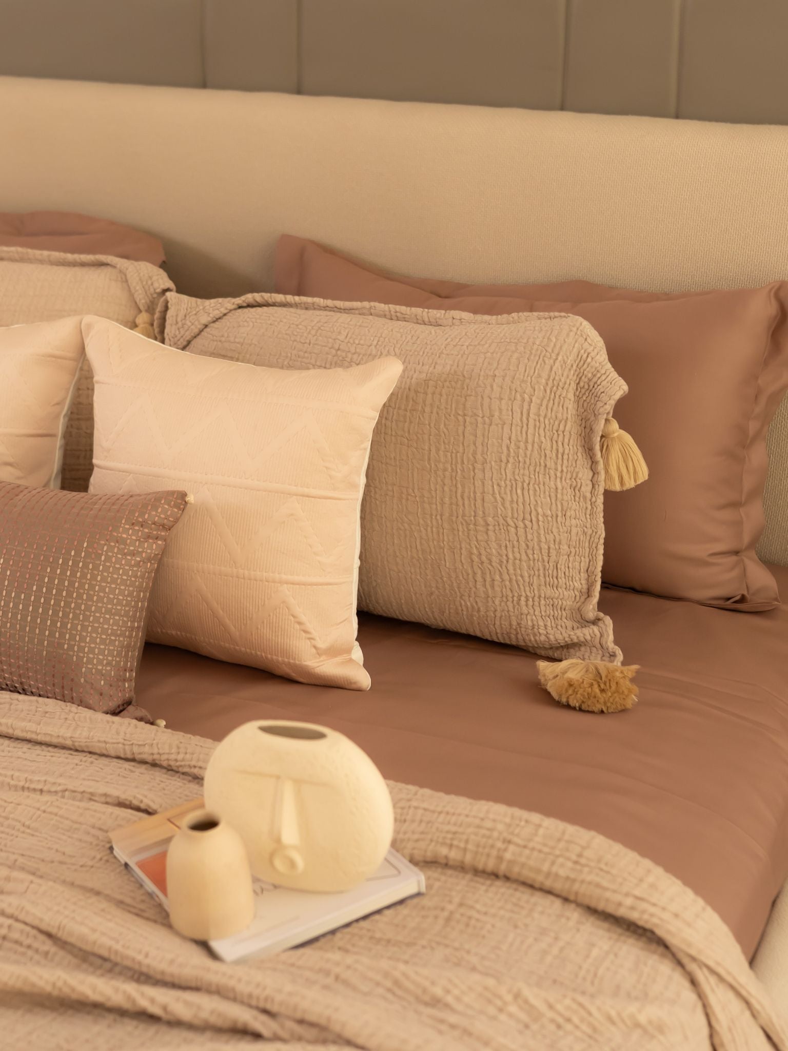 Sadyaska Beige Meraki Cotton Woven Bedding Gift Set 10 Pcs Product