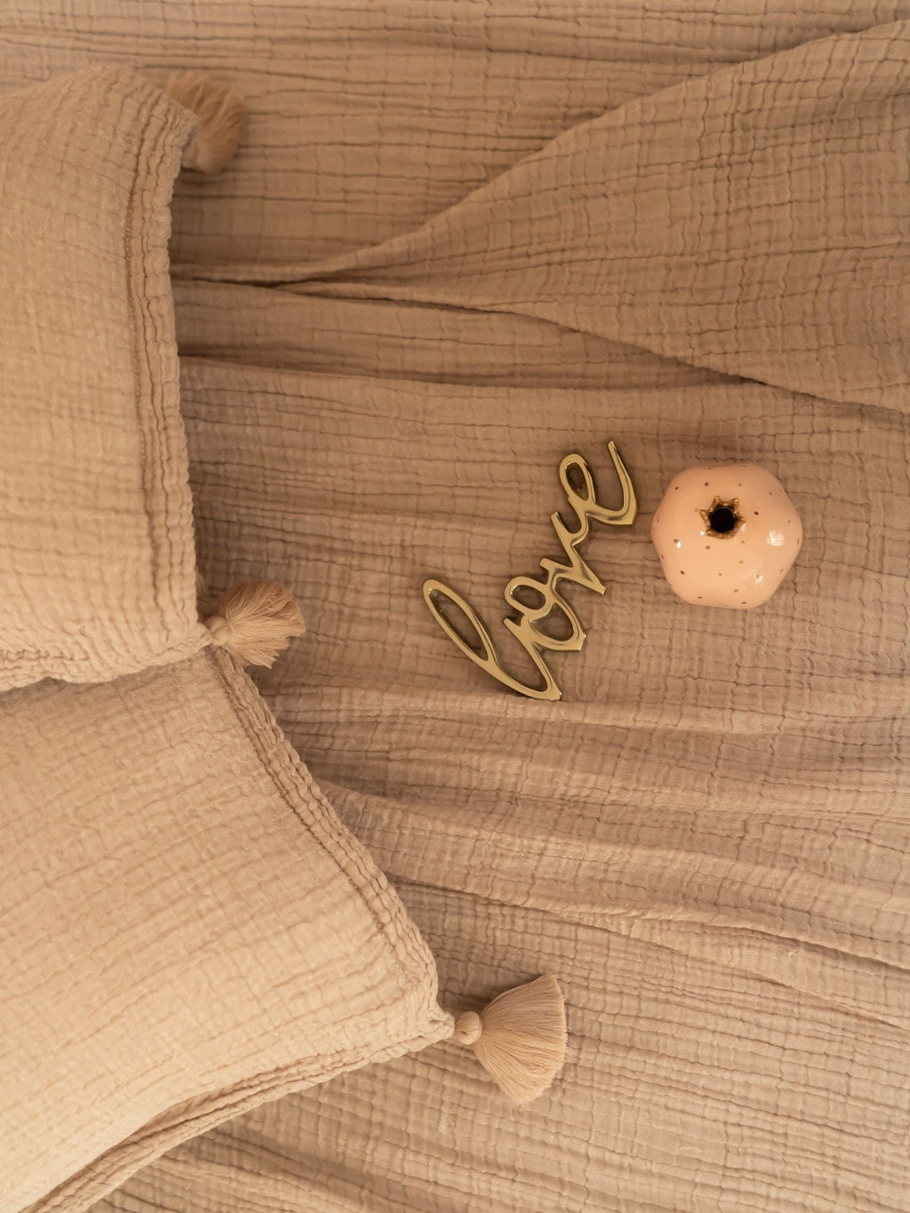 Sadyaska Meraki Buff Woven 1 Pcs Bedspread