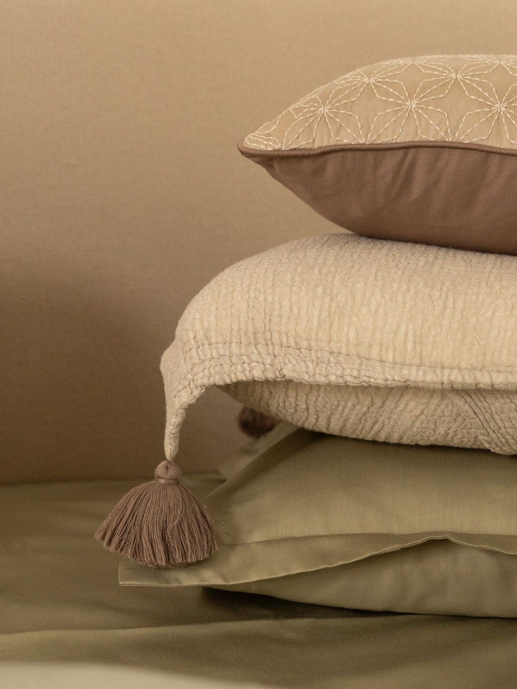 Sadyaska Sage Meraki Cotton Woven Bedding Gift Set 10 Pcs Product