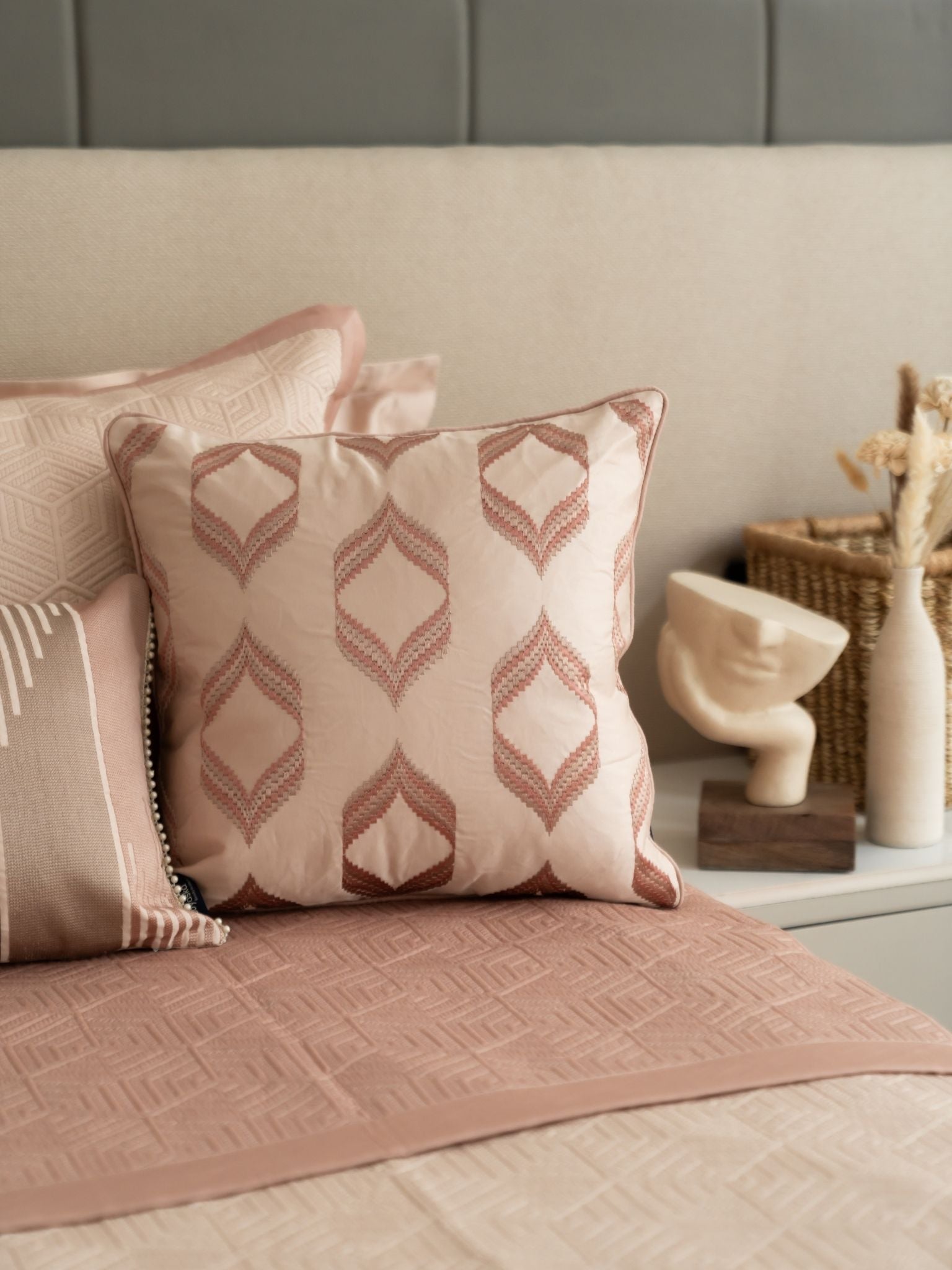 Sadyaska Mirth Rose and Buff 300TC Cotton 10 Pcs Bedding Set