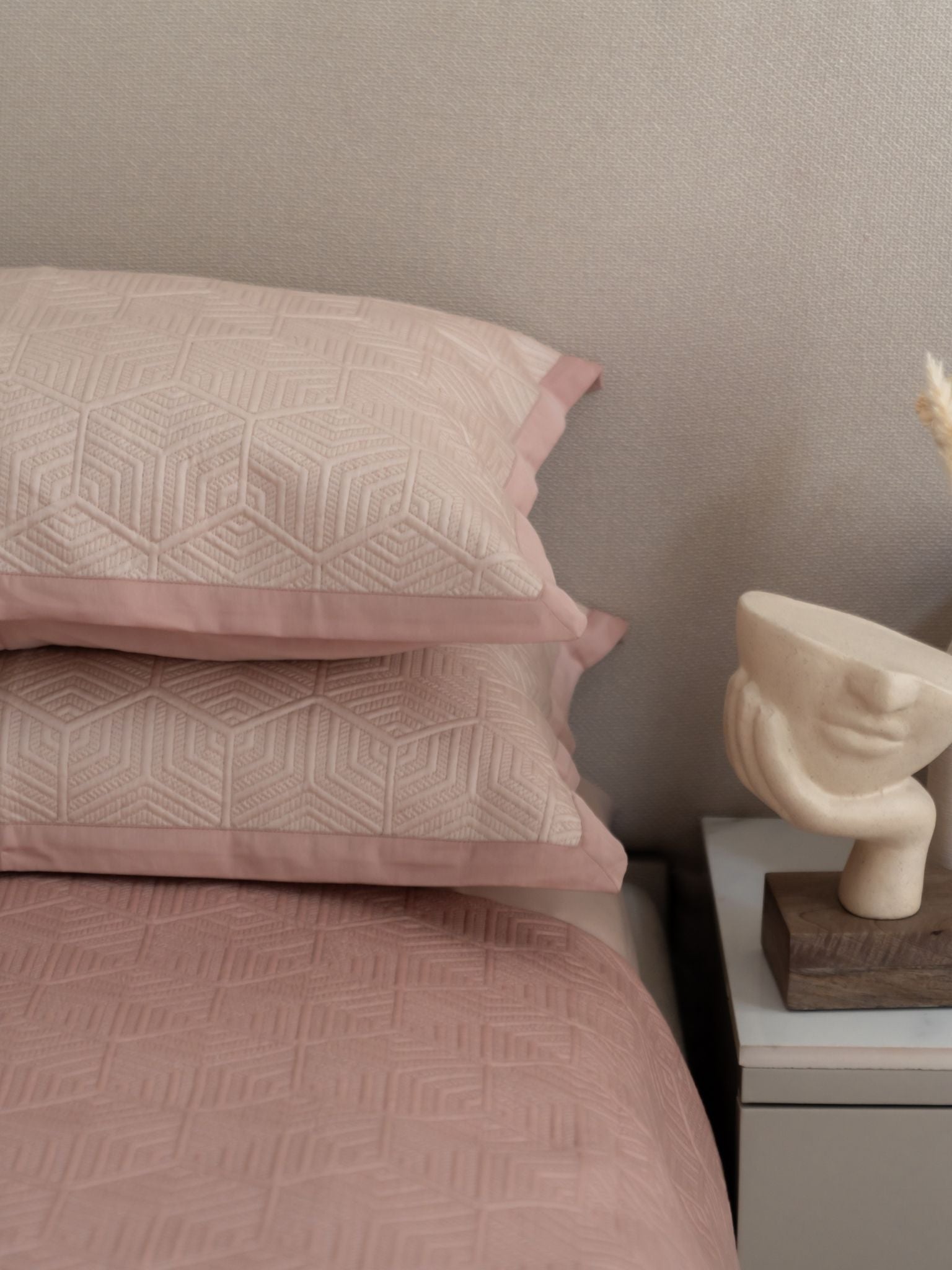Sadyaska Mirth Rose and Buff Cotton Reversible 1 Pcs Bedspread