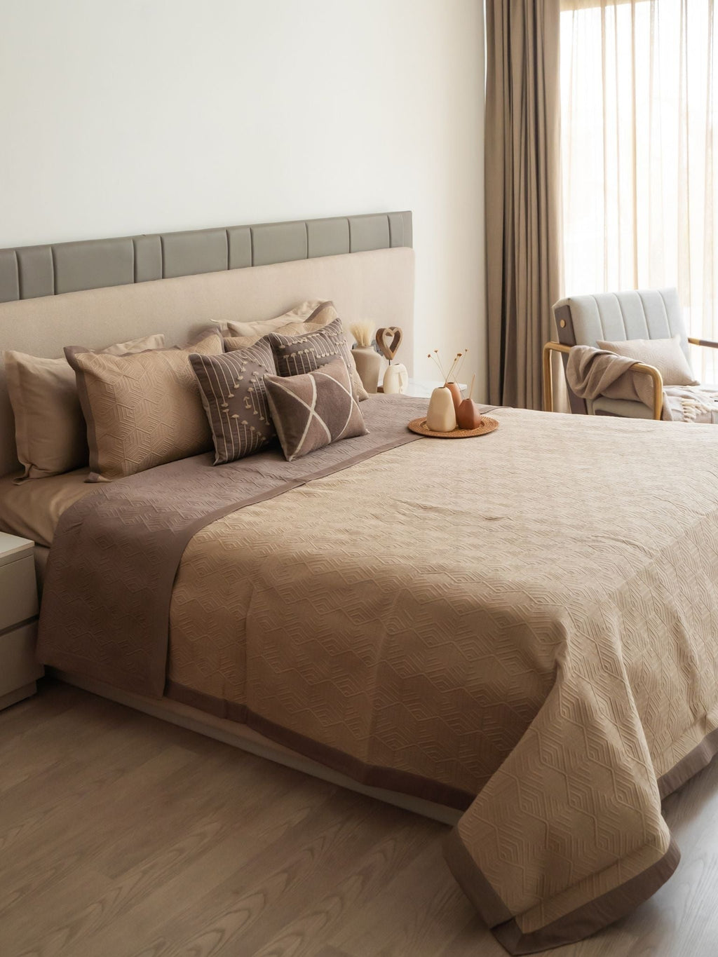 Sadyaska Mirth Sand and Taupe 300TC Cotton 10 Pcs Bedding Set