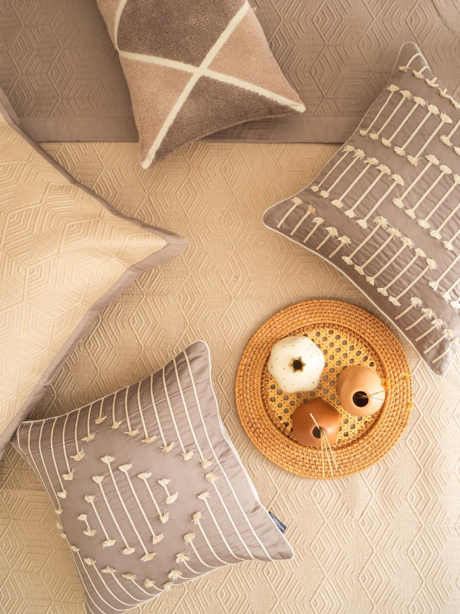 Sadyaska Mirth Sand and Taupe 300TC Cotton 10 Pcs Bedding Set