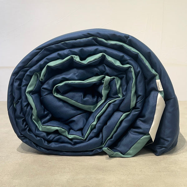 Sadyaska Navy and Turquoise 1000TC Cotton Rich Reversible Downfill 1 Pcs Quilt
