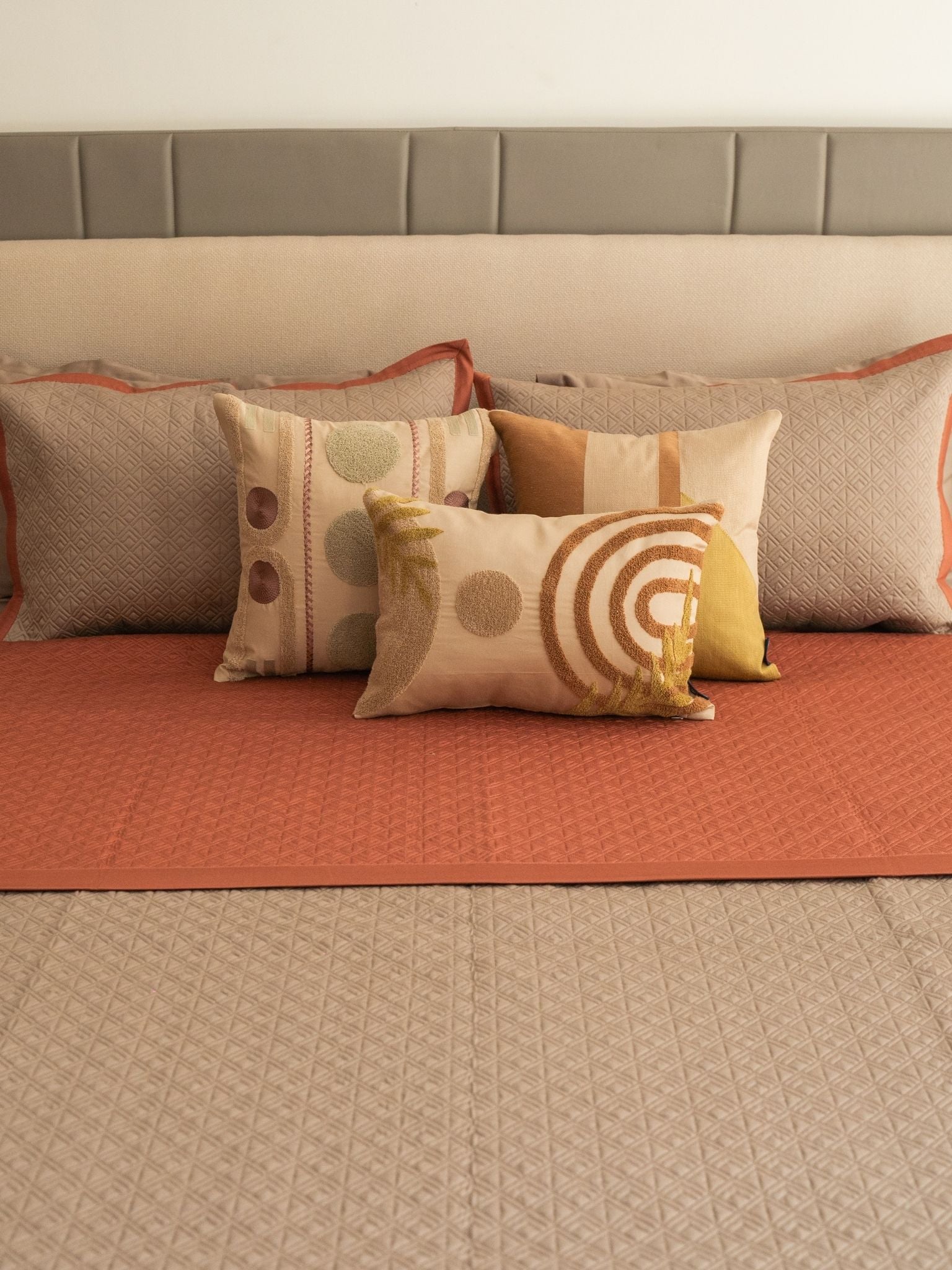 Sadyaska Nadire Mocha and Terracotta Cotton Reversible 1 Pcs Bedspread