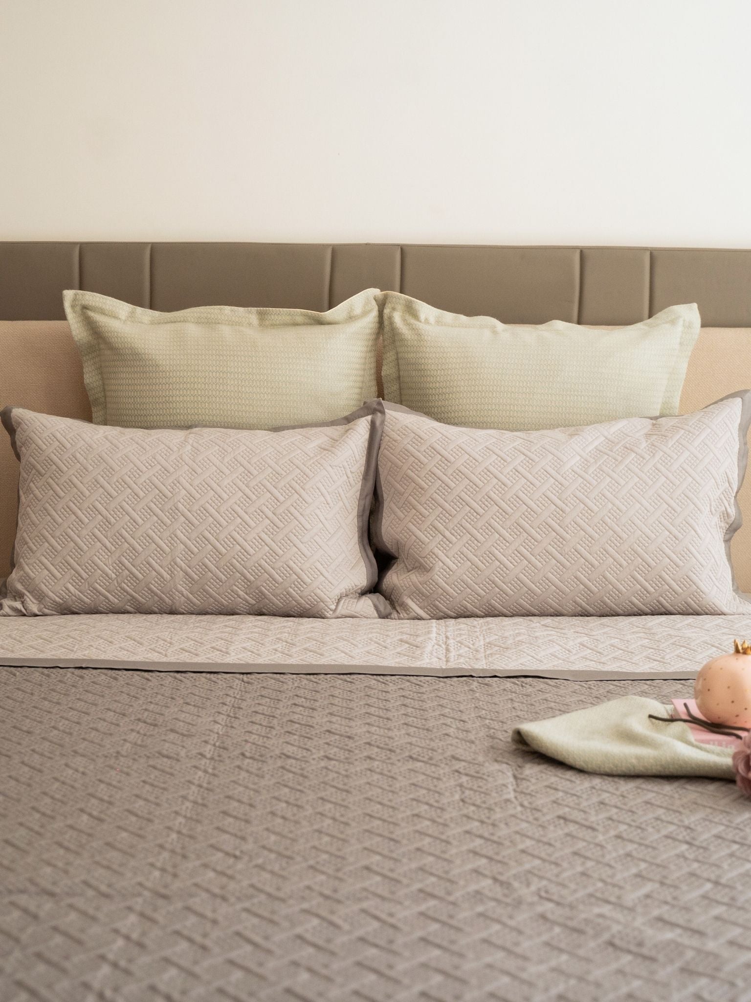 Sadyaska Poppy Pearl Grey and Slate Cotton Reversible 1 Pcs Bedspread