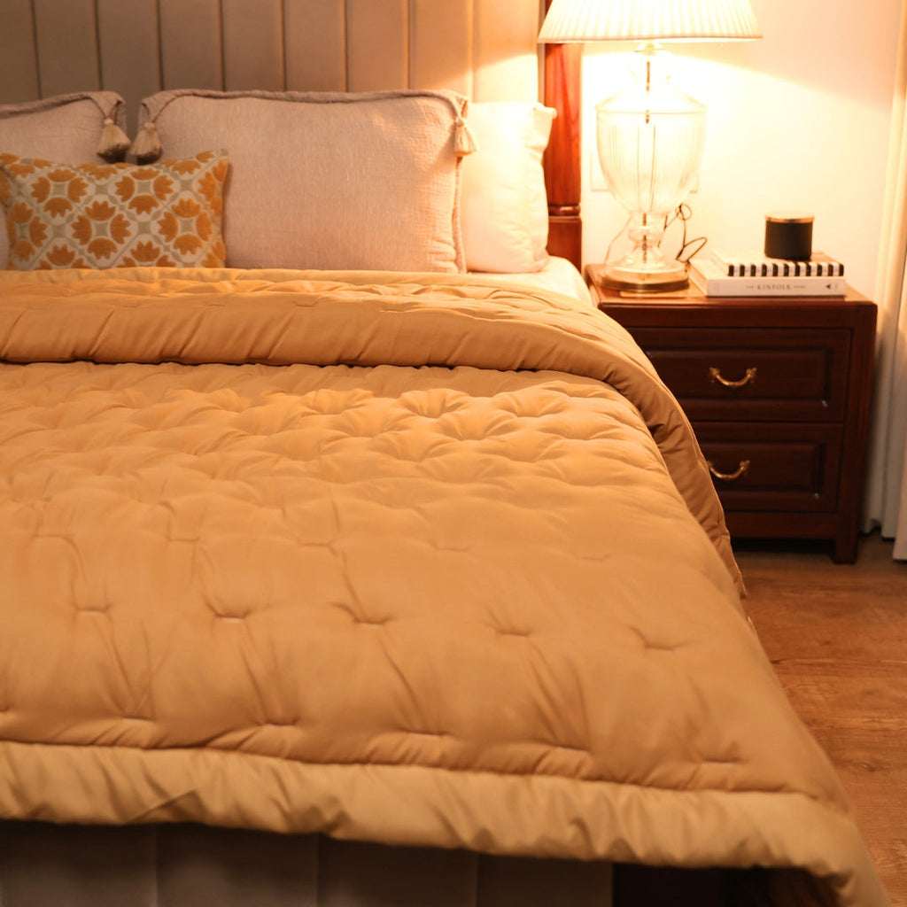 Sadyaska Beige Double Bed Reversible Heavy Winter Downfill Micro Peach 1 Pcs Quilt